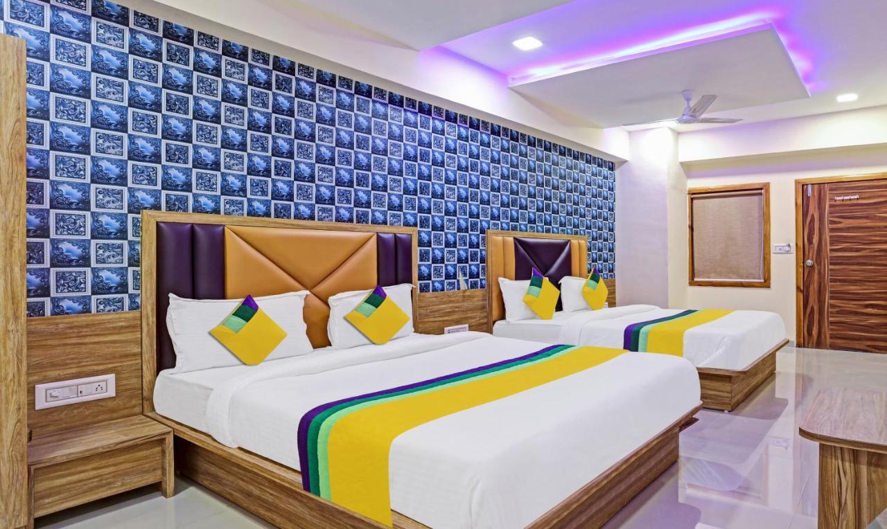 Itsy Hotels Rk Palace Vadodara Eksteriør billede