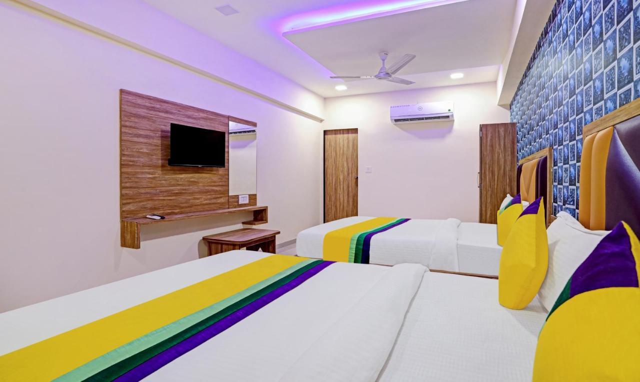 Itsy Hotels Rk Palace Vadodara Eksteriør billede